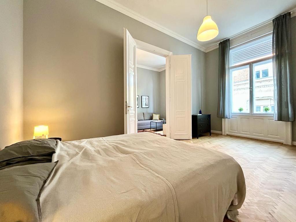 Gellert Danube Panorama Apartment Budapest Esterno foto